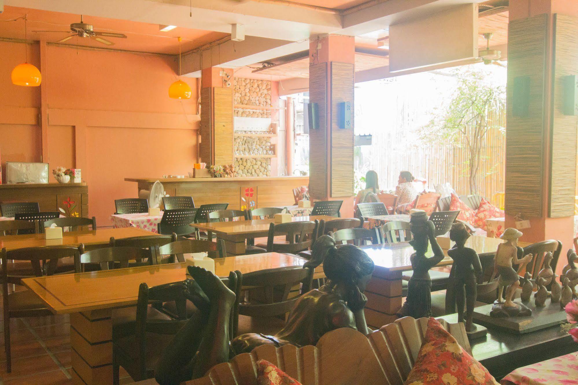 Khaosan Holiday Банкок Екстериор снимка